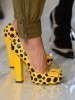 abc_shoes_fashion_week_louis_vuitton_yallow_ss_thg_120914_ssv.jpg