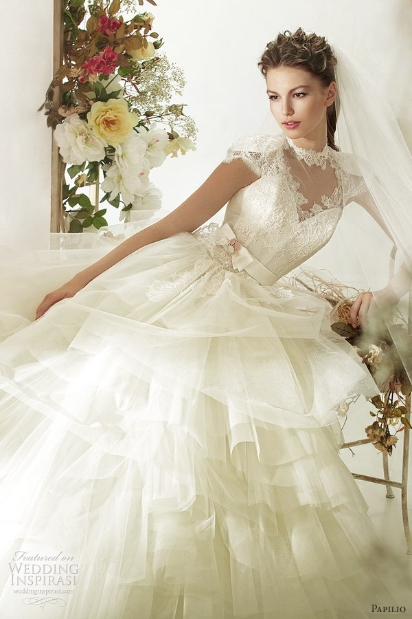 papilio-wedding-dresses-2012.jpg