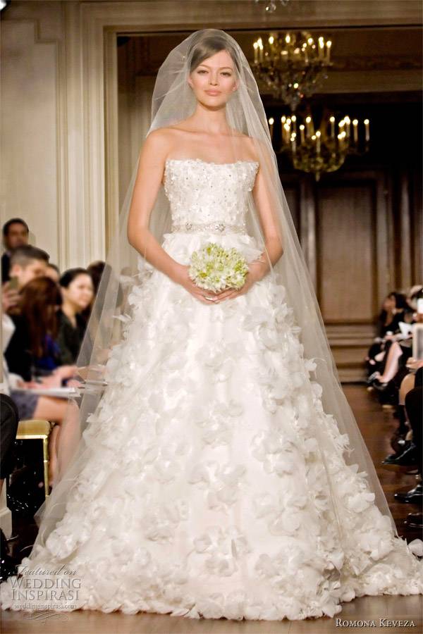 romona-keveza-couture-fall-2012.jpg