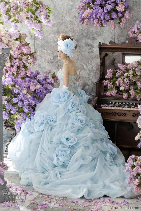 blue-wedding-dresses-2012.jpg