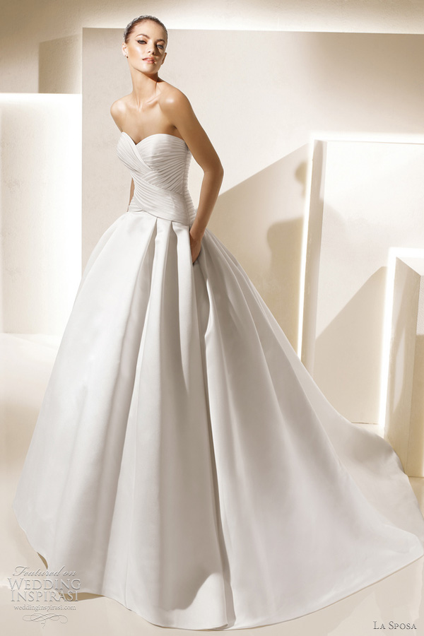 la-sposa-salsa-wedding-dresses-2012.jpg