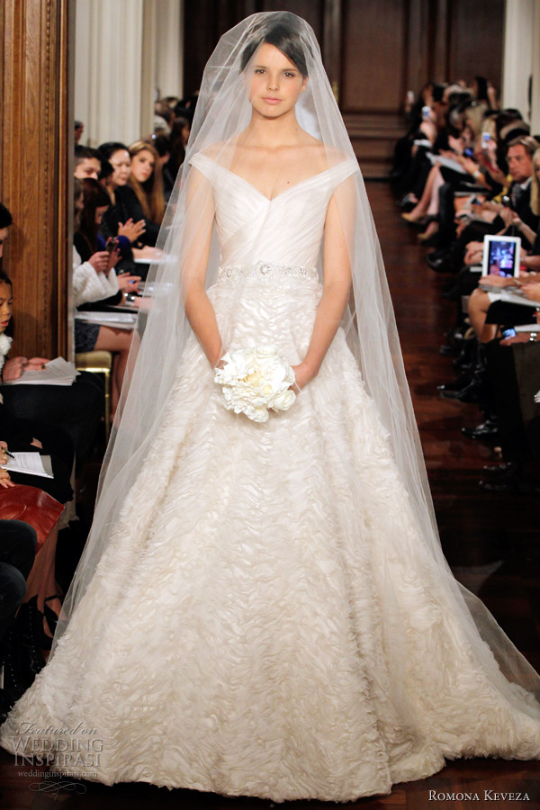 romona-keveza-2012-couture-bridal.jpg