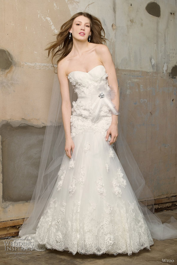 wtoo-wedding-dress-aurora.jpg