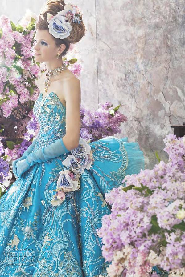 turquoise-wedding-dress.jpg