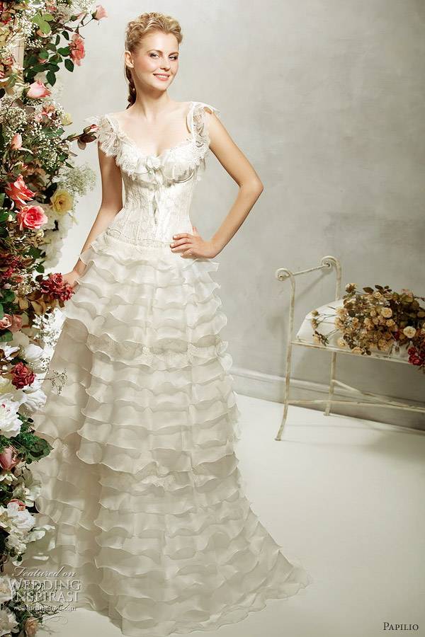 papilio-2012-ruffle-wedding-dress.jpg