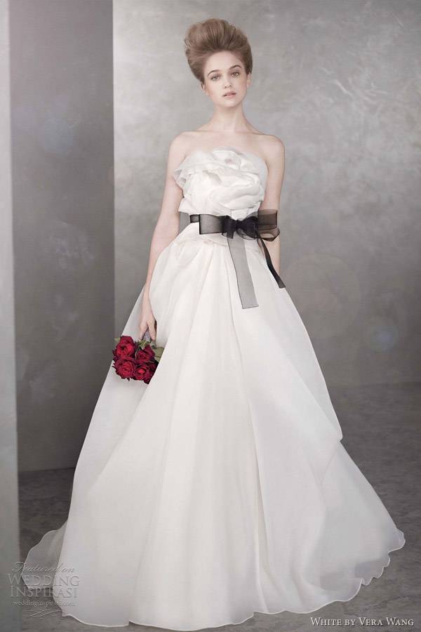 white-by-vera-wang-2012.jpg