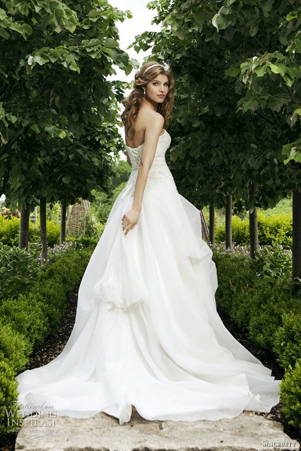 ball-gown-wedding-dresses-2012.jpg