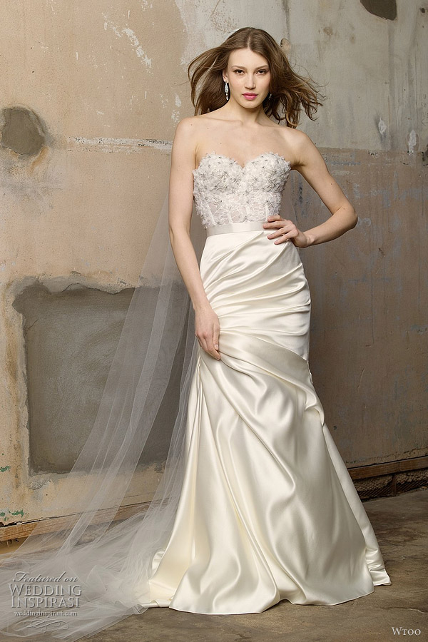 wtoo-wedding-dresses-2011-lilli.jpg