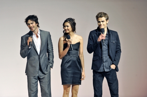 paul-wesley-nina-dobrev-and-ian-somerhalder.jpg