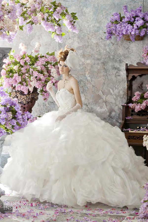 stella-de-libero-bridal-2012.jpg