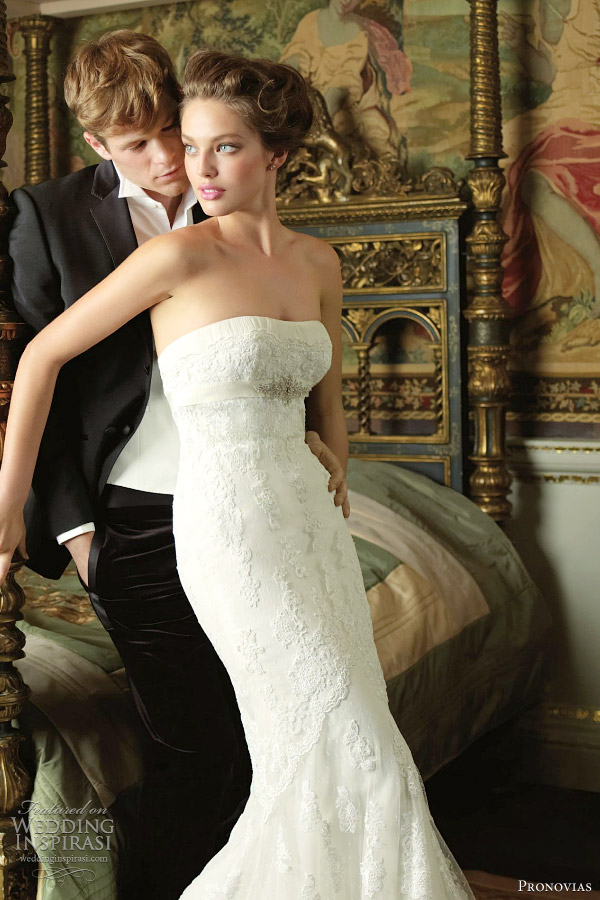 pronovias-balira-wedding-dress.jpg