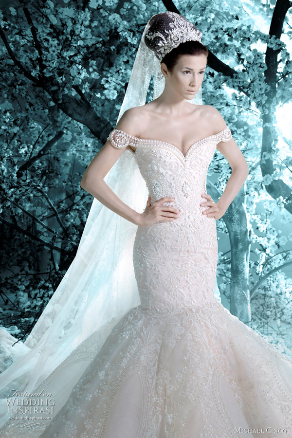 michael-cinco-wedding-dress-2012.jpg