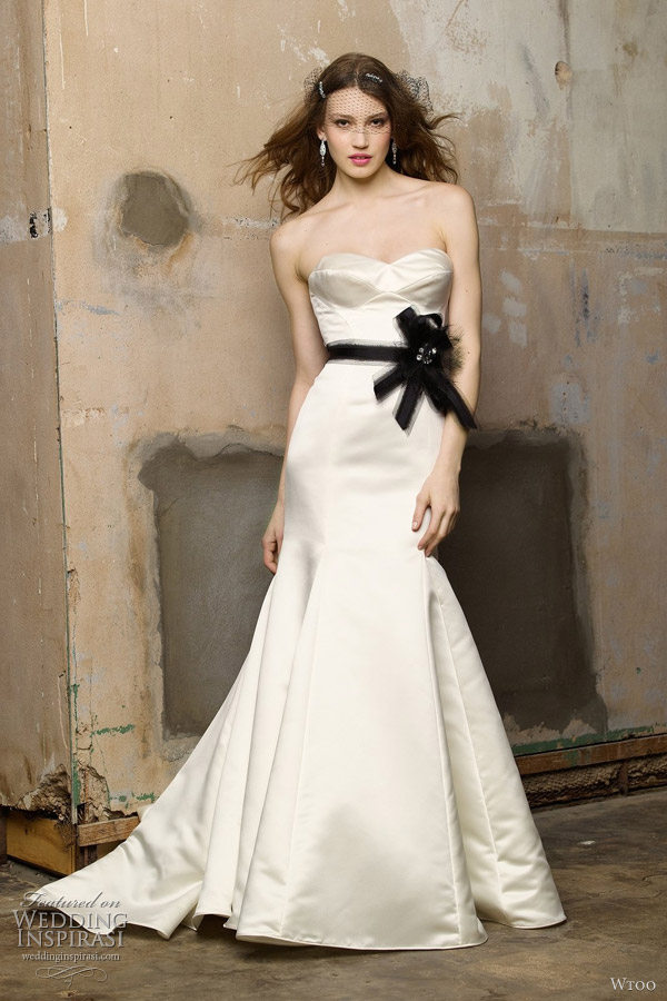 wtoo-wedding-dress.jpg